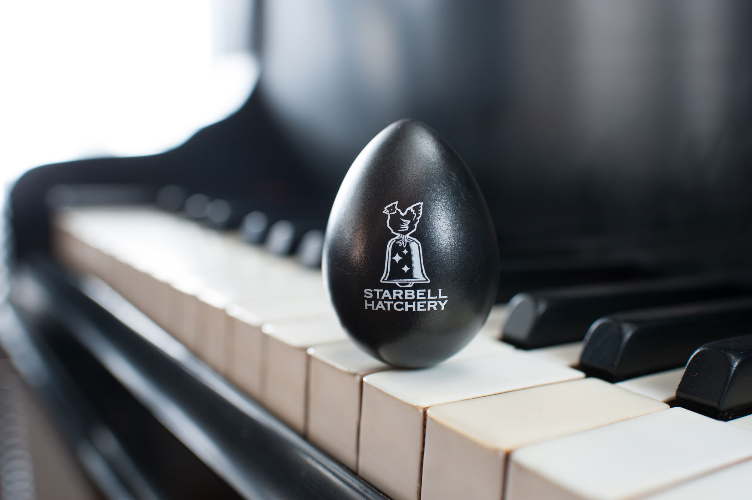 Branding-Photography-Editorial-Style-Egg-Shaker-on-Piano-Keyobard